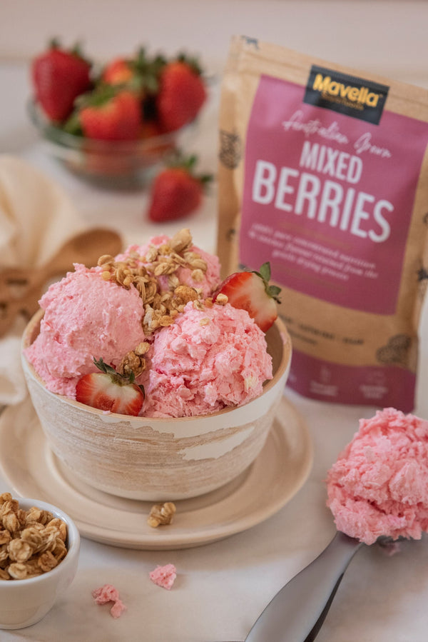 Berries Cheesecake Frozen Yoghurt